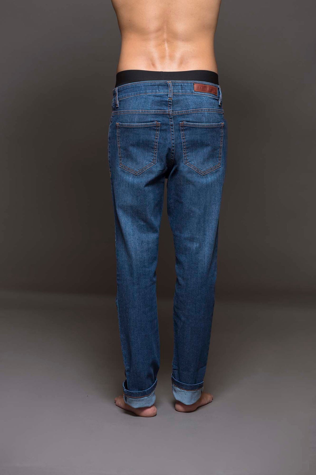 JEAN TOSCANA AZUL LOCALIZADO