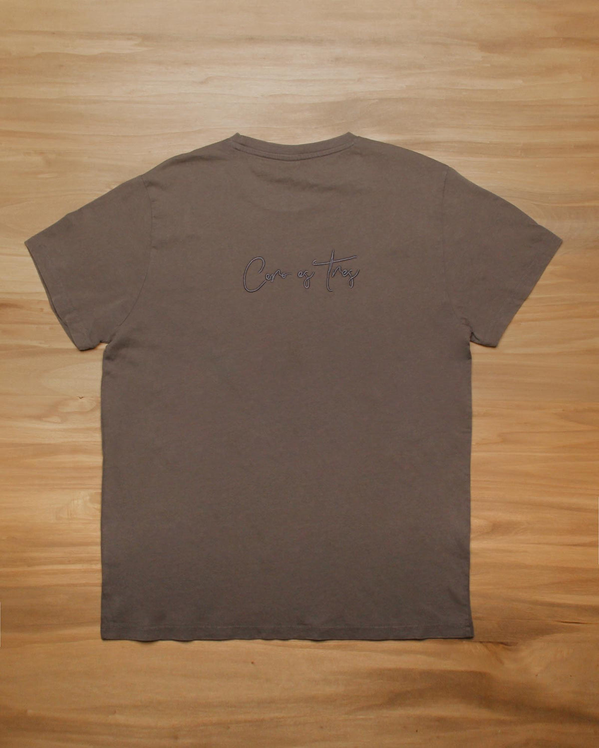 REMERA PUNCH GRIS