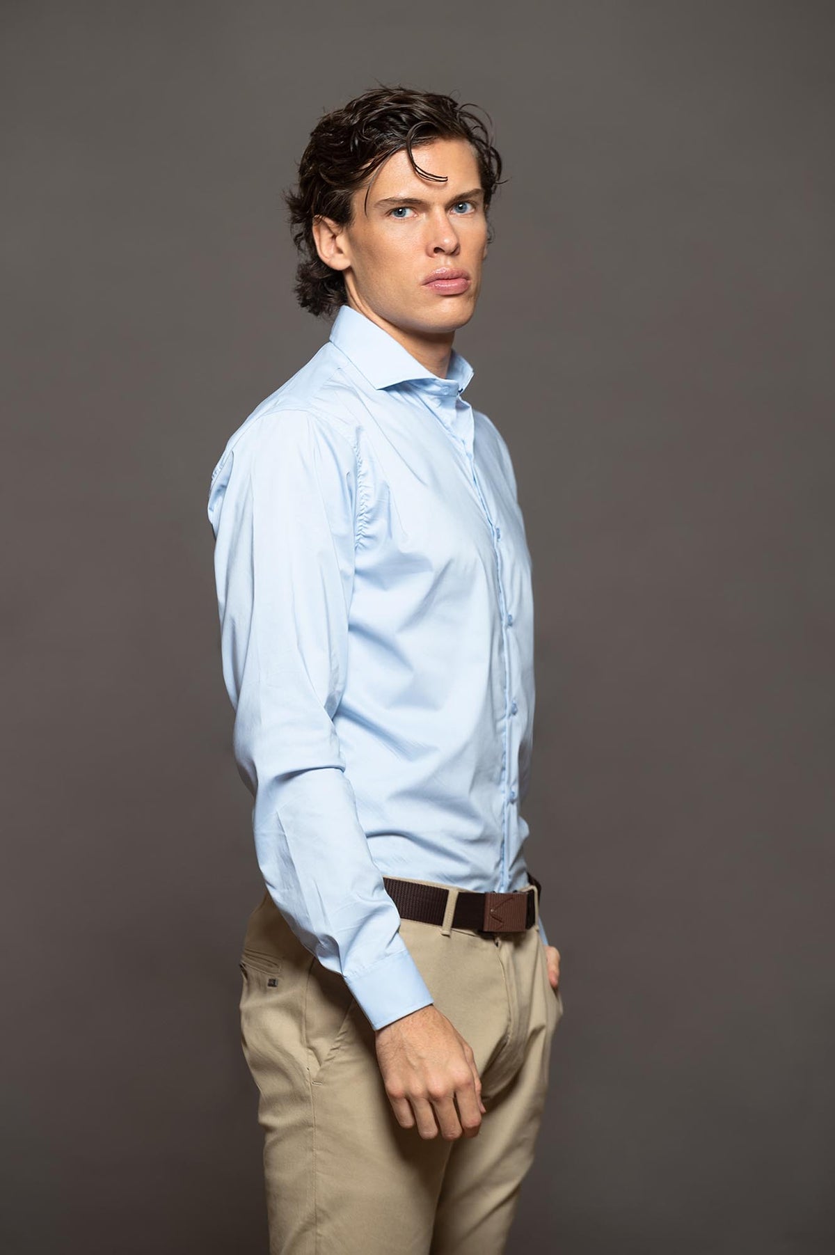 CAMISA SKINNY SUPER PREMIUM CELESTE