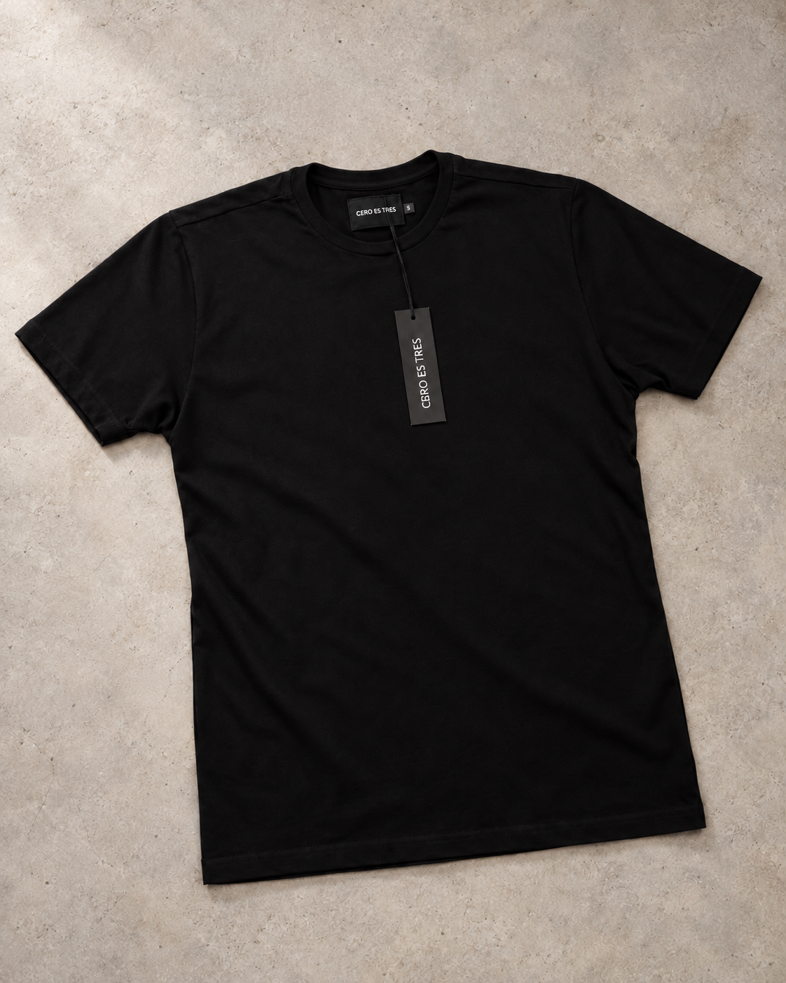 REMERA BASIC NEGRO